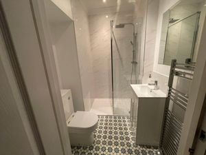 Photo 19- click for photo gallery